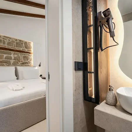 Bed & Breakfast Una Rooms