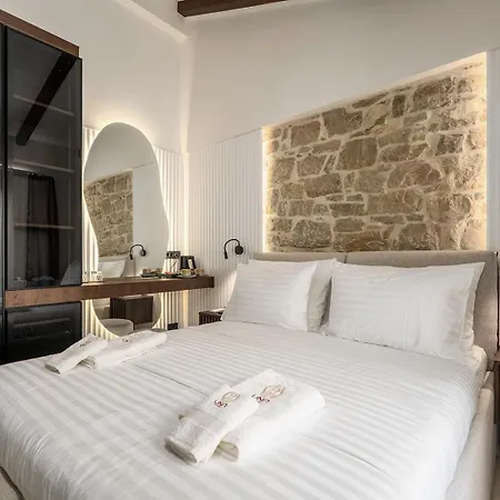 Una Rooms Bed & Breakfast
